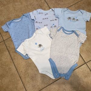 The Children’s Place Onesie’s, 5 Pieces 0-3 Months
